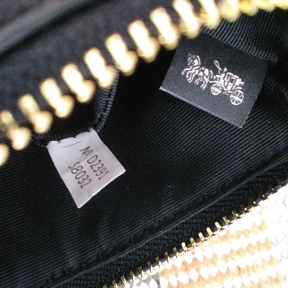 Coach Black Leather Wristlet with Gold Logo Detail - Picture 4 of 6